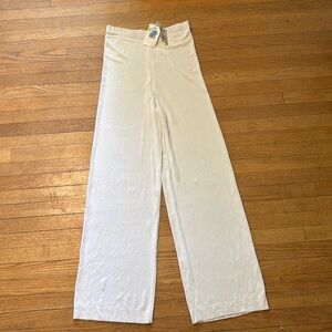 NWT Escada Women’s White Wide Leg Dress Pants rayon Size 6 inseam 29”